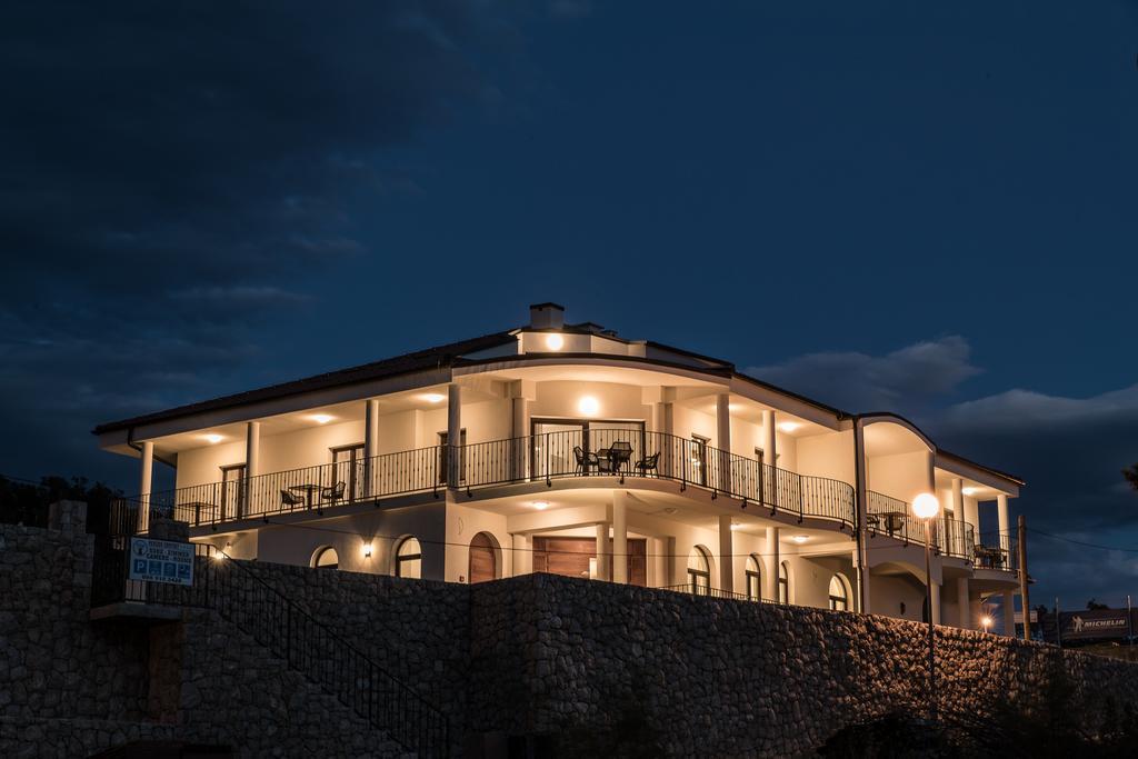 Pansion Preza Hotel Selce Exterior foto