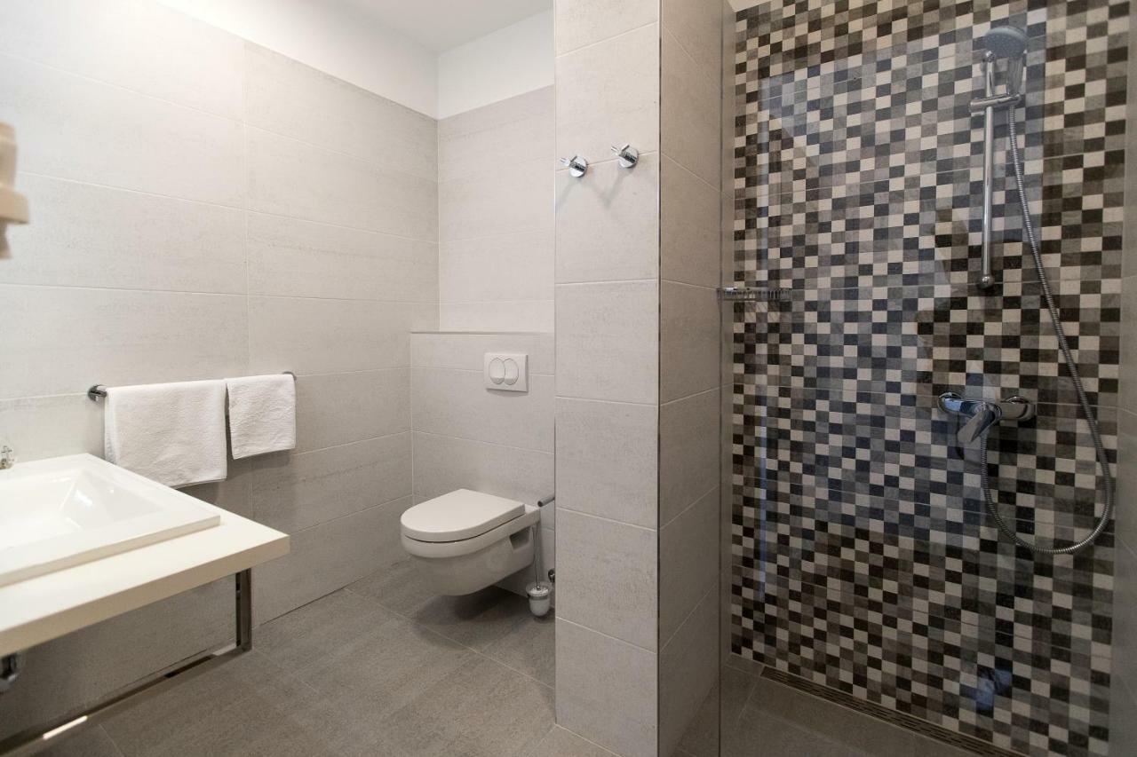 Pansion Preza Hotel Selce Exterior foto